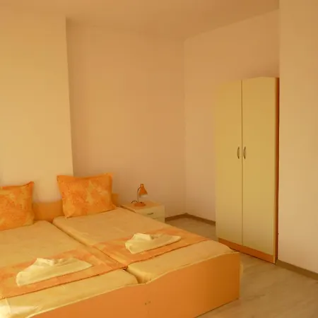 Guest House Pomorie Guest house *